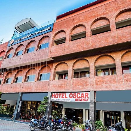 Hotel Oscar Regency Panchkula Exterior photo