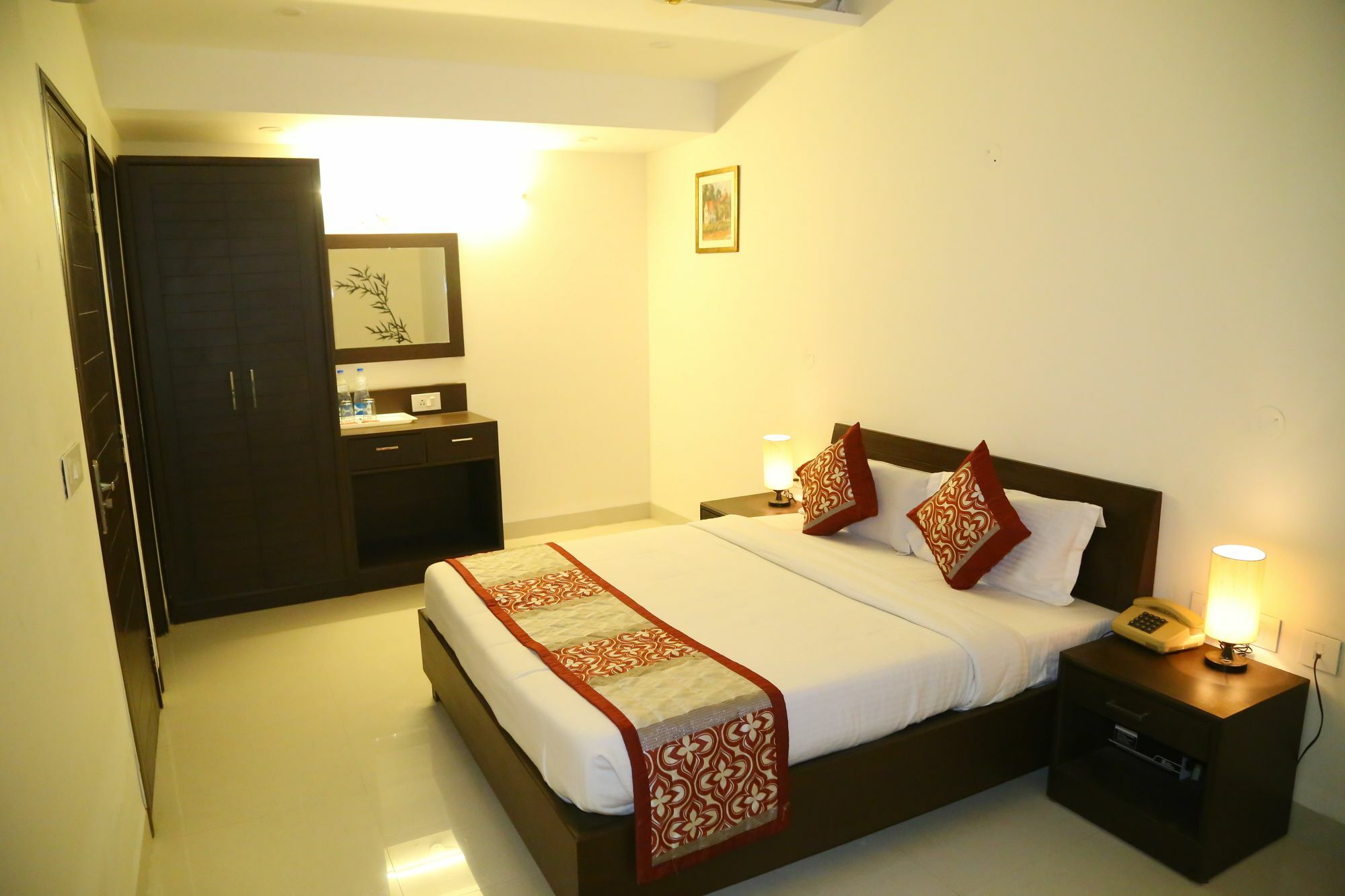 Hotel Oscar Regency Panchkula Exterior photo
