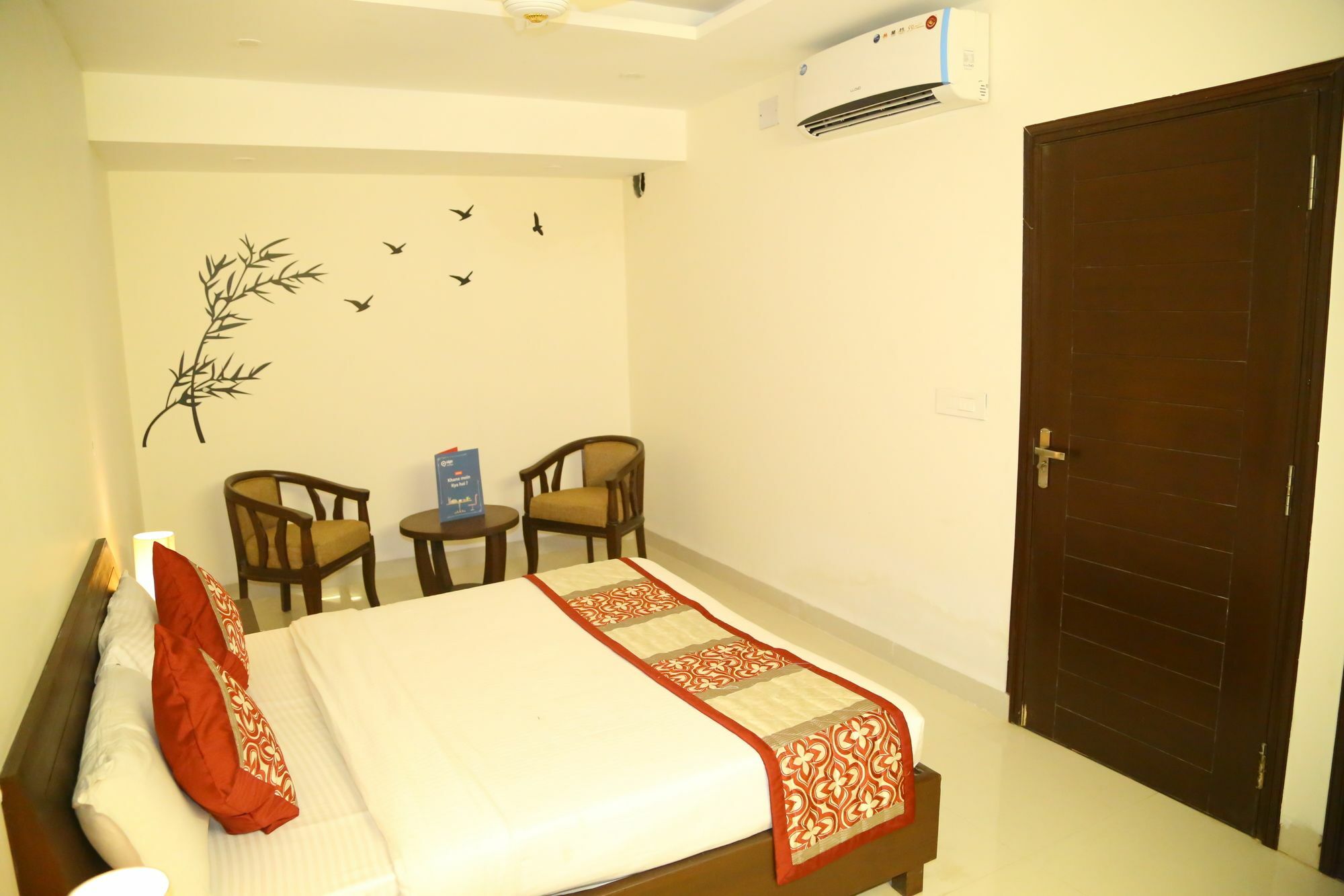 Hotel Oscar Regency Panchkula Exterior photo