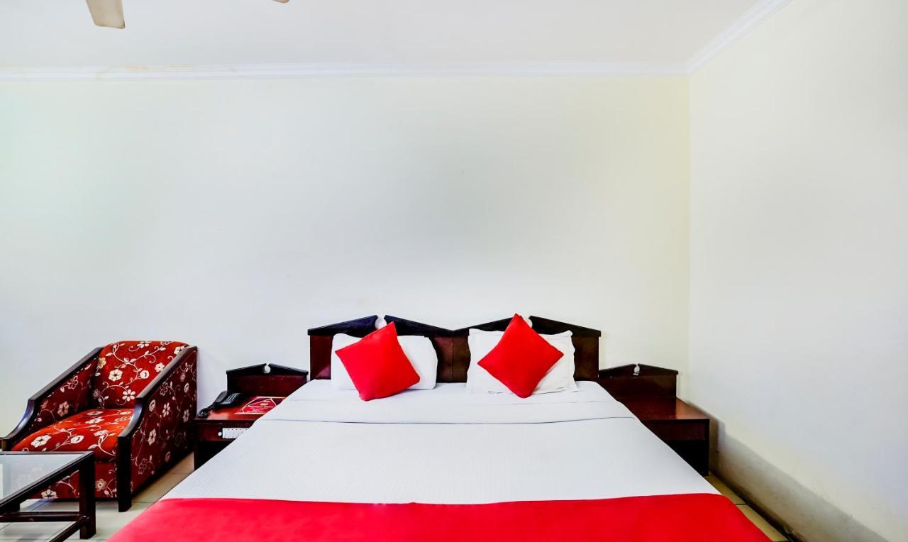 Hotel Oscar Regency Panchkula Exterior photo